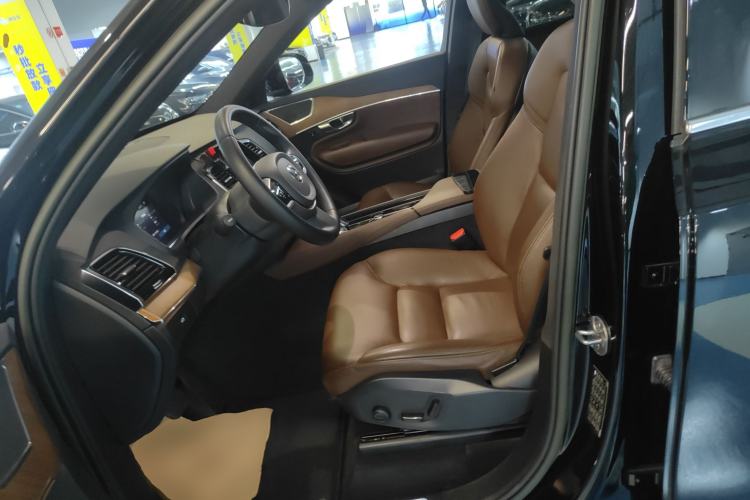 Used Volvo XC90 2023 B6 Zhiyi Luxury Edition 7-Seater Left Front Seat