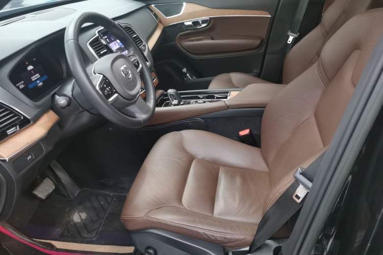 Used Volvo XC90 2023 B6 Zhiyi Luxury Edition 7-Seater Left Front Seat