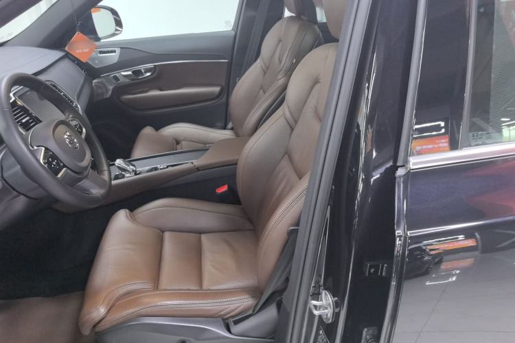 Used Volvo XC90 2023 B6 Zhiya Luxury 7-Seater Left Front Seat