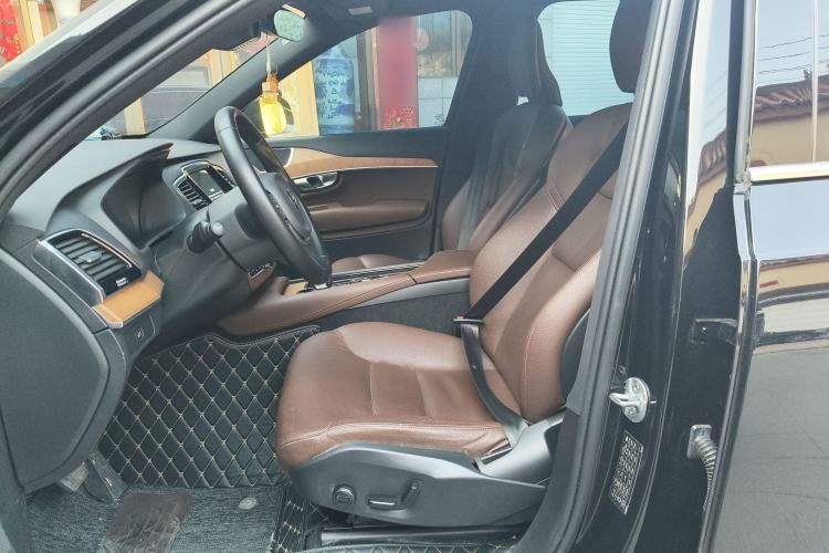 Used Volvo XC90 2023 B6 Zhiyi Luxury Edition 7-Seater Left Front Seat