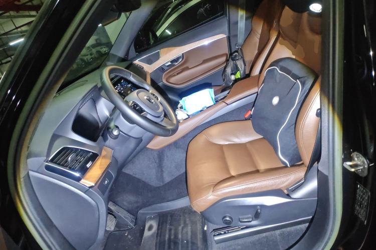 Used Volvo XC90 2023 B6 Zhiyi Luxury Edition 7-Seater Left Front Seat