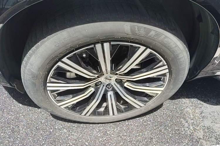 Used Volvo XC90 2023 B6 Zhiyi Luxury Edition 7-Seater Left Front Wheel Hub