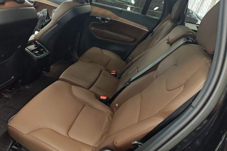 Used Volvo XC90 2023 B6 Zhiyi Luxury Edition 7-Seater Left Rear Seat
