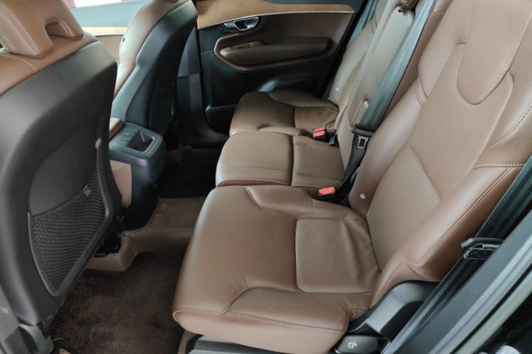 Used Volvo XC90 2023 B5 SmartDrive Luxury Edition 5 Seats Left Rear Seat