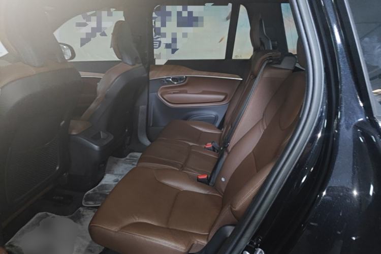 Used Volvo XC90 2023 B5 SmartDrive Luxury Edition 5 Seats Left Rear Seat
