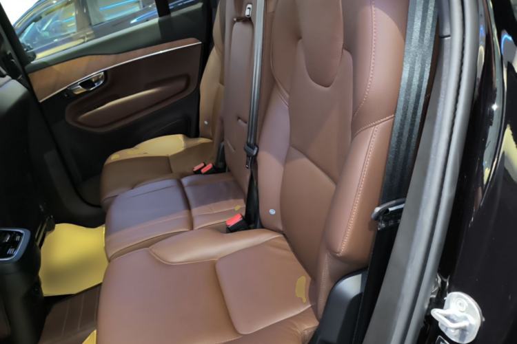 Used Volvo XC90 2023 B5 SmartDrive Luxury Edition 7 Seats Left Rear Seat