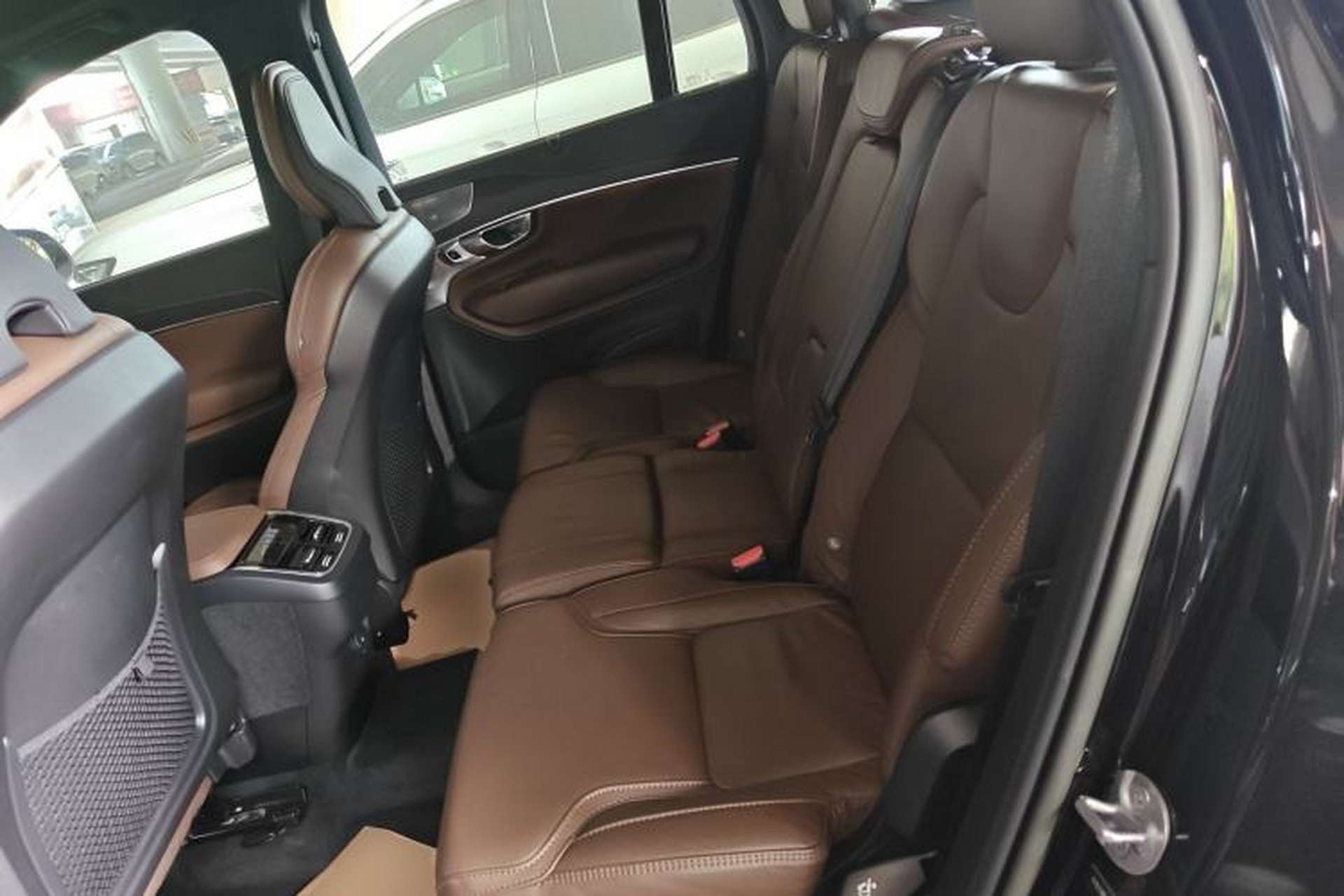 Used Volvo XC90 2023 B6 Zhiya Luxury 7-Seater Left Rear Seat