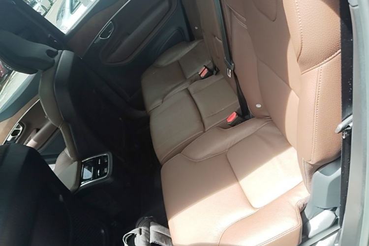 Used Volvo XC90 2023 B6 Zhiyi Luxury Edition 7-Seater Left Rear Seat