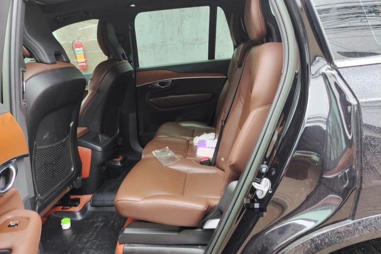 Used Volvo XC90 2023 B5 SmartDrive Luxury Edition 5 Seats Left Rear Seat