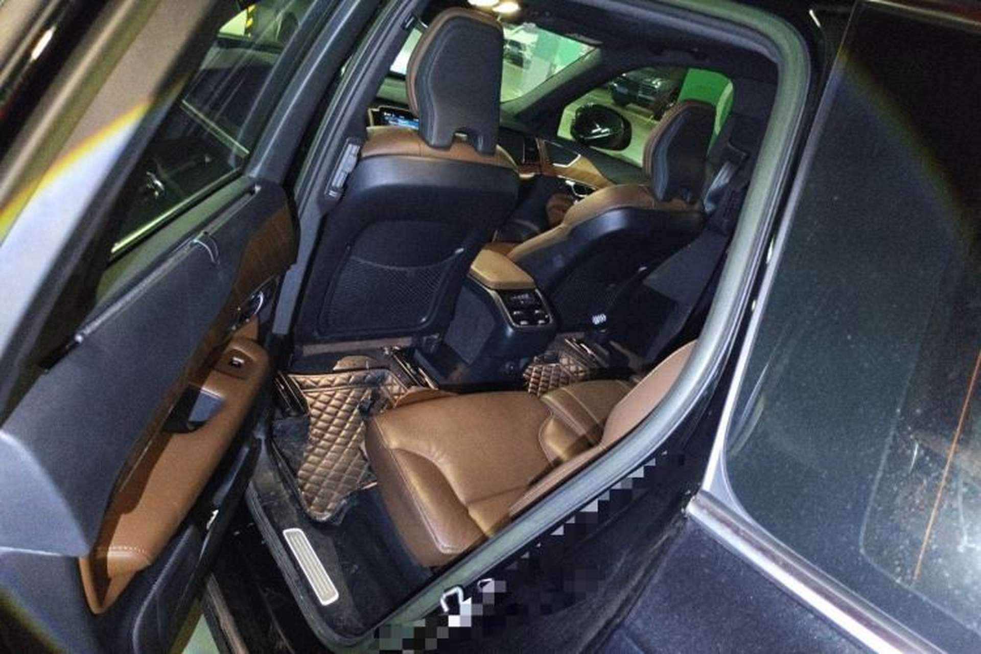 Used Volvo XC90 2023 B6 Zhiyi Luxury Edition 7-Seater Left Rear Seat