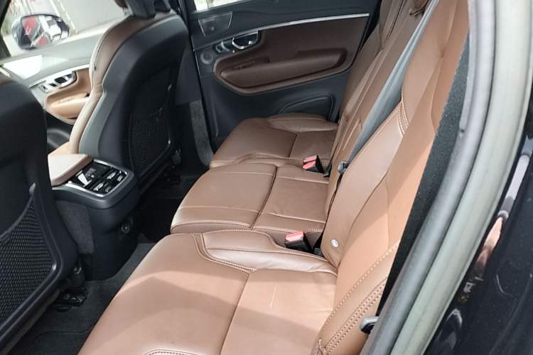 Used Volvo XC90 2023 B6 Zhiya Luxury 7-Seater Left Rear Seat