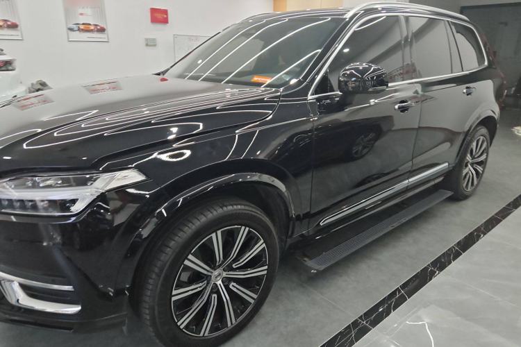Used Volvo XC90 2023 B5 SmartDrive Luxury Edition 7 Seats Left Side