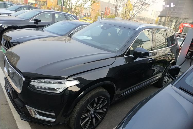 Used Volvo XC90 2023 B6 Zhiya Luxury 7-Seater Left Side