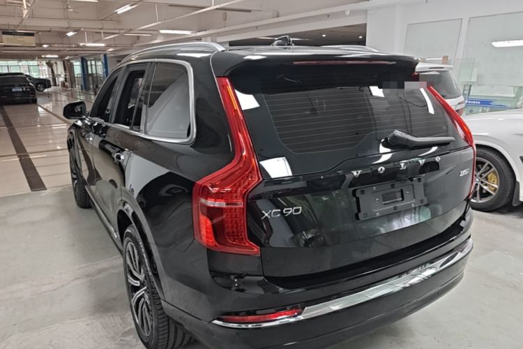 Used Volvo XC90 2023 B5 SmartDrive Luxury Edition 7 Seats Rear Left 45 Deg