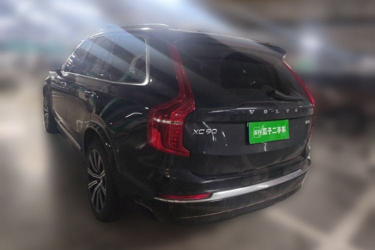 Used Volvo XC90 2023 B5 SmartDrive Luxury Edition 5 Seats Rear Left 45 Deg