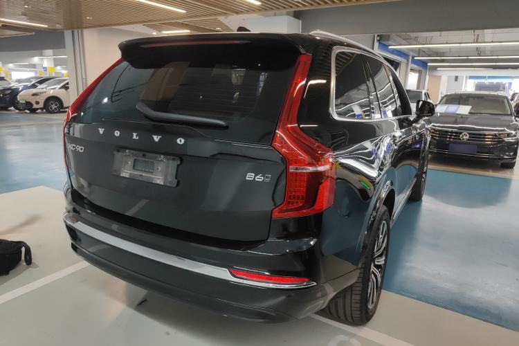 Used Volvo XC90 2023 B6 Zhiyi Luxury Edition 7-Seater Rear Right 45 Deg
