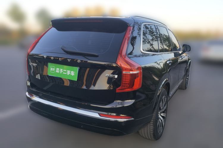Used Volvo XC90 2023 B5 SmartDrive Luxury Edition 5 Seats Rear Right 45 Deg