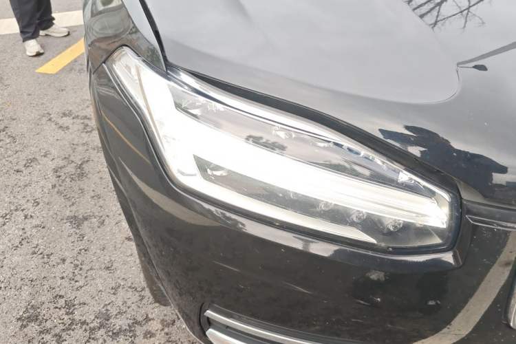 Used Volvo XC90 2023 B6 Zhiyi Luxury Edition 7-Seater Right Front Headlight