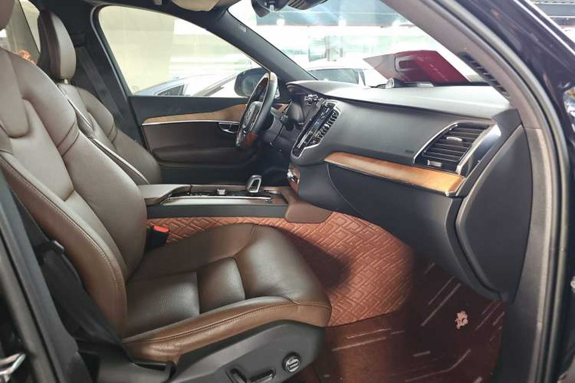 Used Volvo XC90 2023 B6 Zhiyi Luxury Edition 7-Seater Right Front Seat