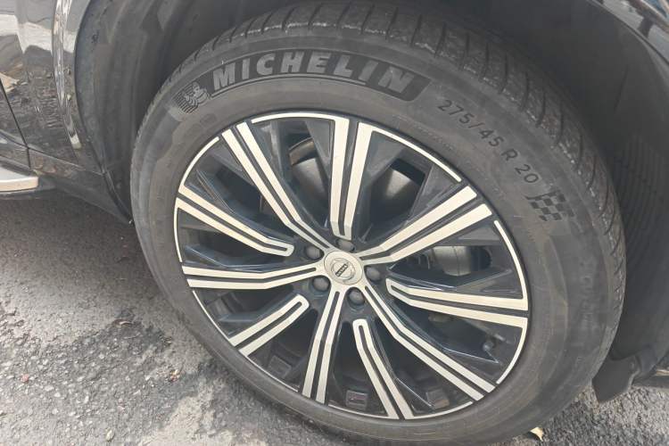 Used Volvo XC90 2023 B6 Zhiyi Luxury Edition 7-Seater Right Front Wheel Hub