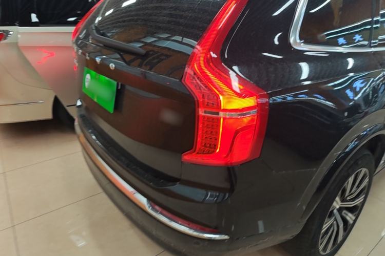 Used Volvo XC90 2023 B6 Zhiyi Luxury Edition 7-Seater Right Rear Taillight