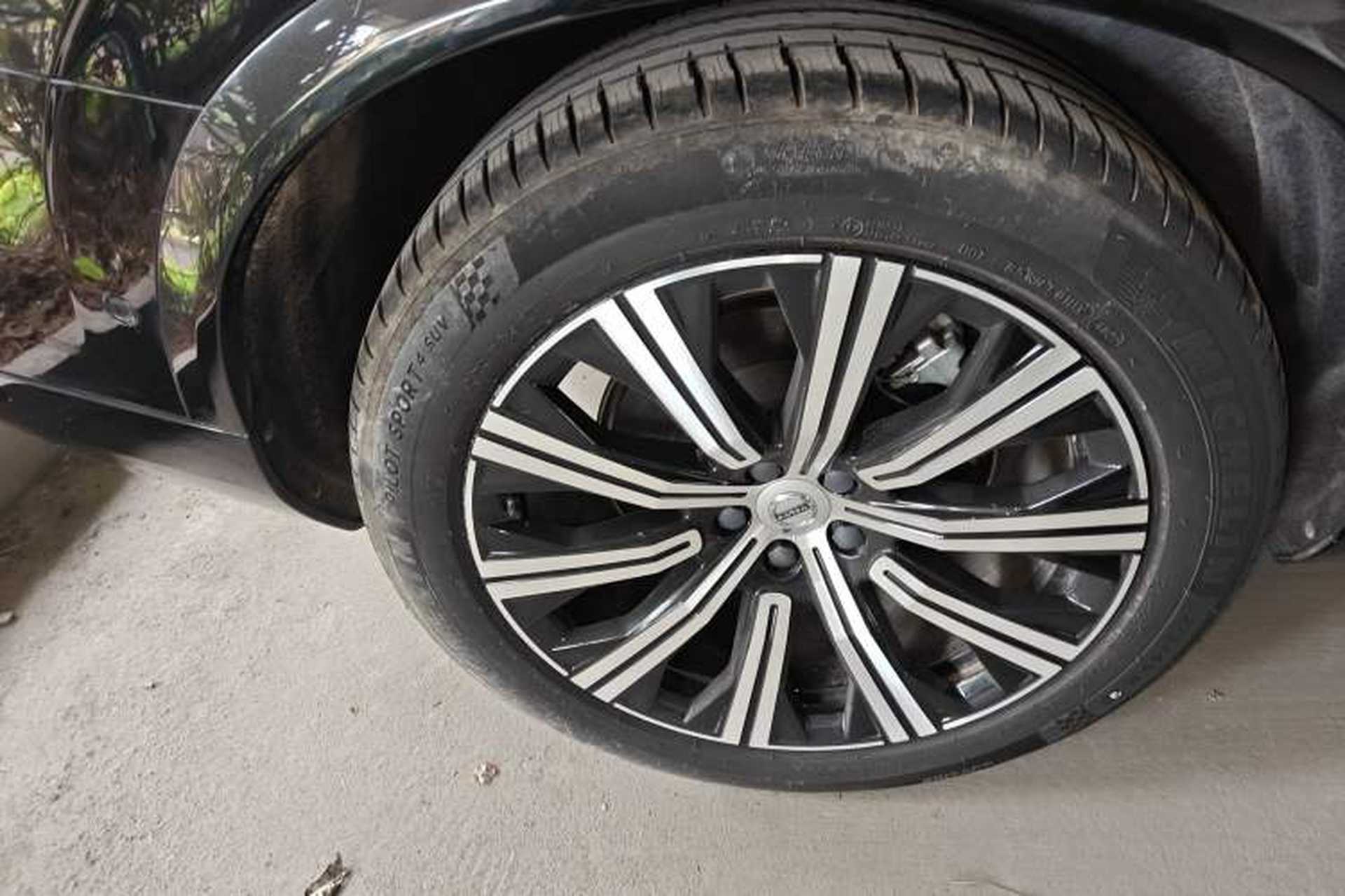 Used Volvo XC90 2023 B6 Zhiya Luxury 7-Seater Right Rear Wheel Hub