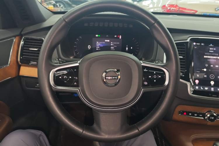 Used Volvo XC90 2023 B6 Zhiyi Luxury Edition 7-Seater Steering Wheel