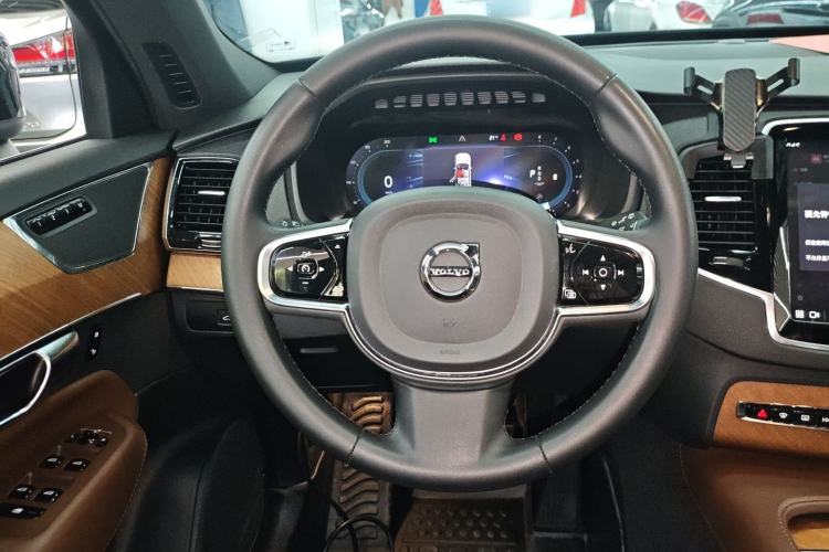 Used Volvo XC90 2023 B6 Zhiyi Luxury Edition 7-Seater Steering Wheel
