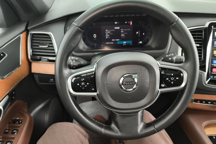 Used Volvo XC90 2023 B6 Zhiyi Luxury Edition 7-Seater Steering Wheel