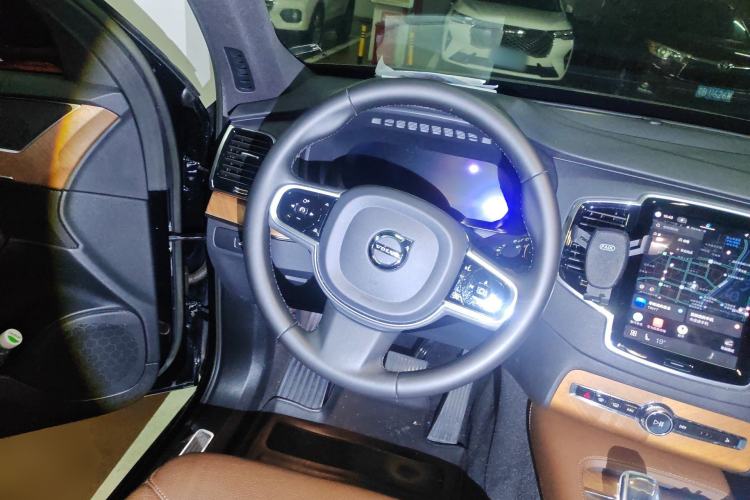 Used Volvo XC90 2023 B6 Zhiyi Luxury Edition 7-Seater Steering Wheel