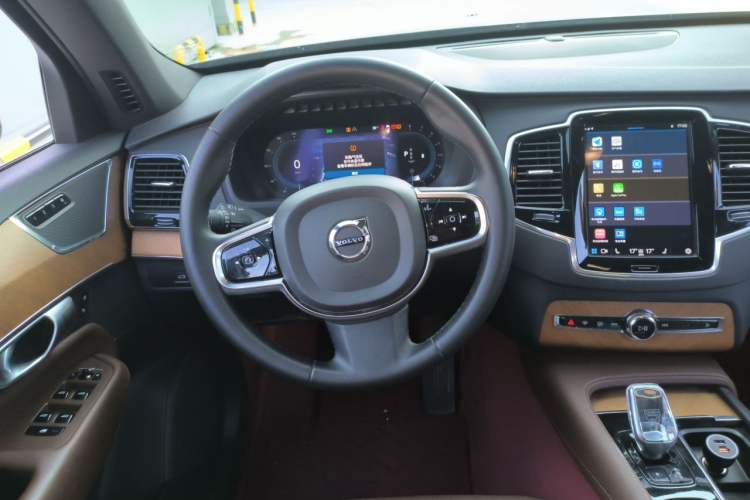 Used Volvo XC90 2023 B6 Zhiyi Luxury Edition 7-Seater Steering Wheel