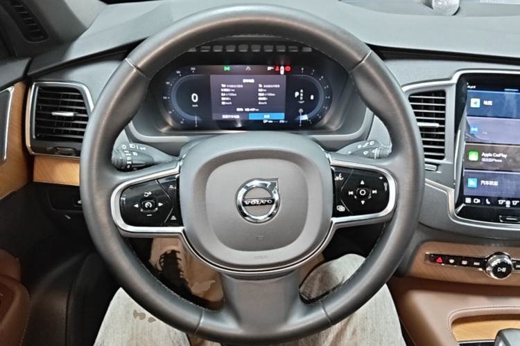 Used Volvo XC90 2023 B5 SmartDrive Luxury Edition 7 Seats Steering Wheel