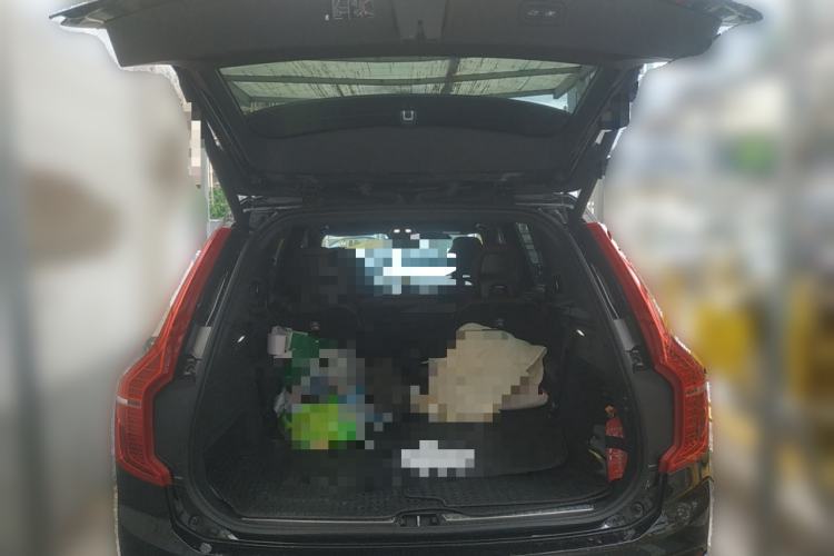 Used Volvo XC90 2023 B6 Zhiya Luxury 7-Seater Trunk