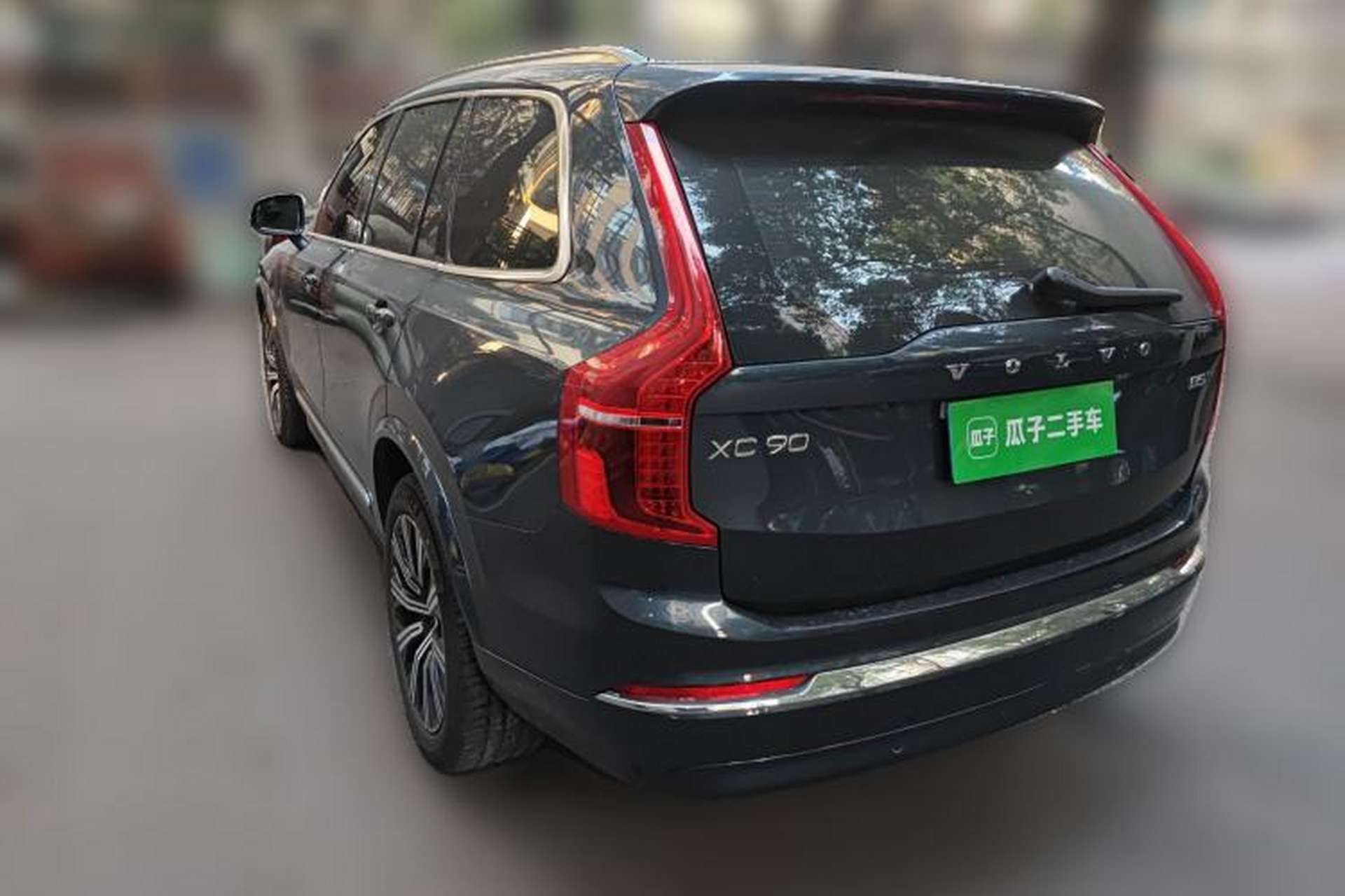 Used Volvo XC90 2023 B5 SmartDrive Luxury Edition 5 Seats Rear Left 45 Deg