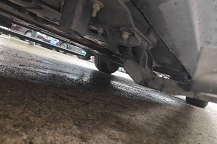 Used Volvo XC90 2023 B6 Zhiya Luxury 7-Seater Chassis Rear Left