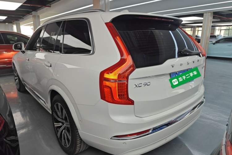 Used Volvo XC90 2023 B6 Zhiya Luxury 7-Seater Exterior 2