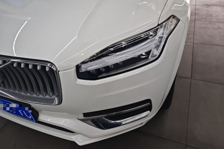 Used Volvo XC90 2023 B5 SmartDrive Luxury Edition 5 Seats Left Front Headlight