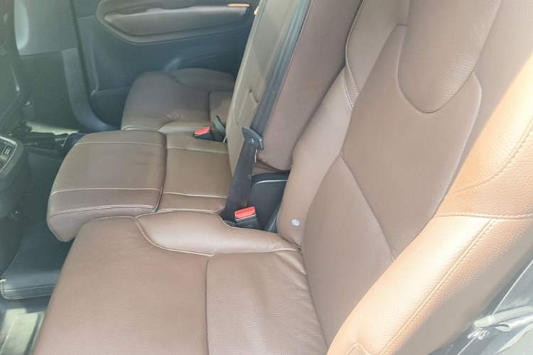 Used Volvo XC90 2023 B6 Zhiyi Luxury Edition 7-Seater Left Rear Seat