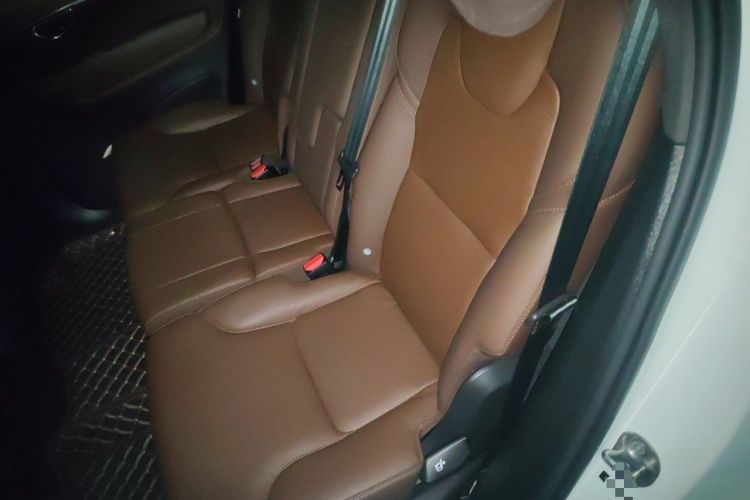 Used Volvo XC90 2023 B5 SmartDrive Luxury Edition 5 Seats Left Rear Seat