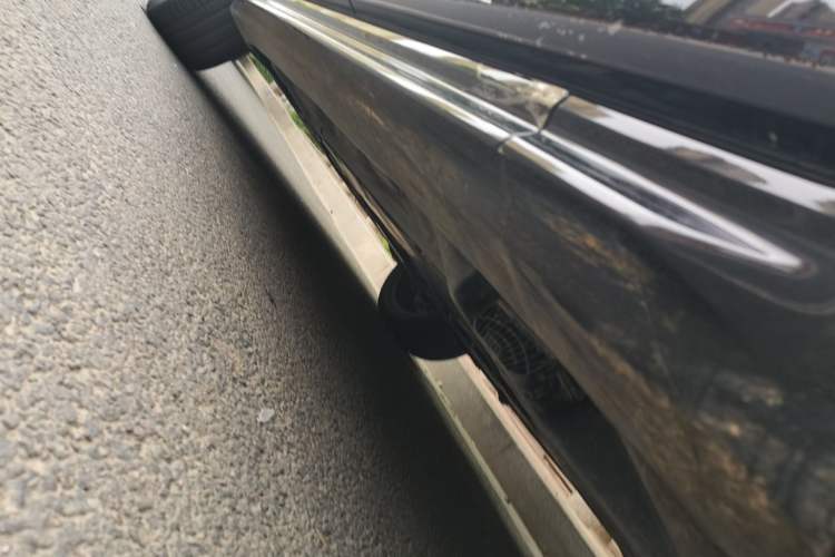 Used Volvo XC90 2024 B6 Zhiyi Luxury 7-Seater Chassis Rear Left