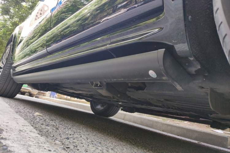 Used Volvo XC90 2024 B5 SmartDrive Luxury Edition 7-Seater Chassis Rear Left