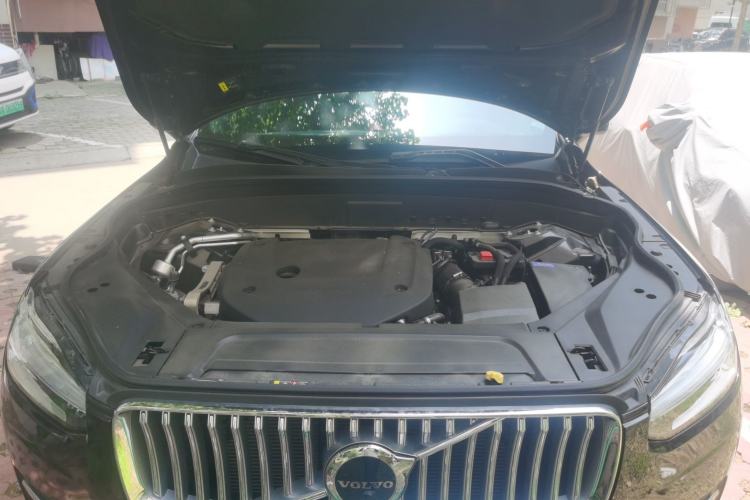 Used Volvo XC90 2024 B6 Zhiya Luxury 7-Seater Engine Bay