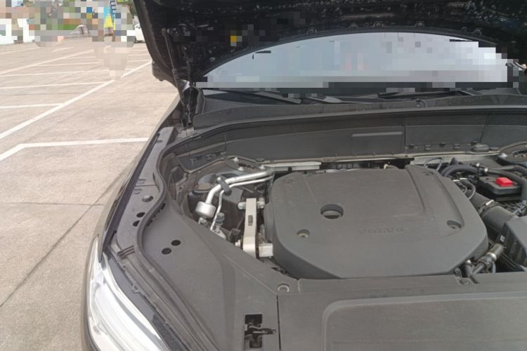 Used Volvo XC90 2024 B6 Zhiyi Luxury 7-Seater Engine Bay Right