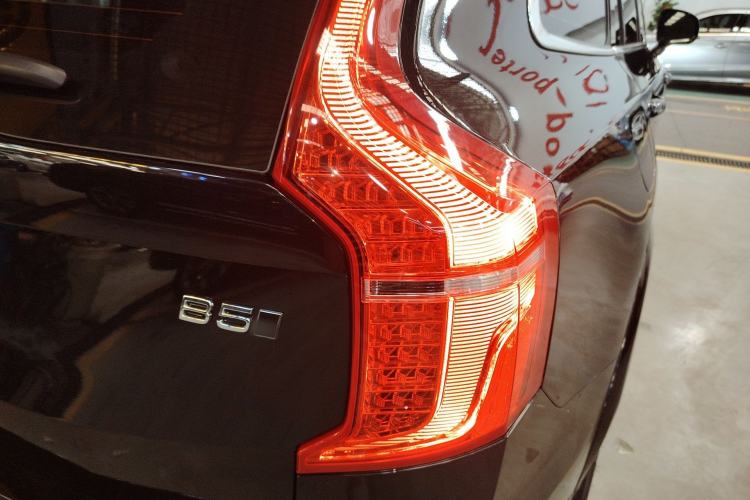 Used Volvo XC90 2024 B5 SmartDrive Luxury Edition 7-Seater Exterior 3
