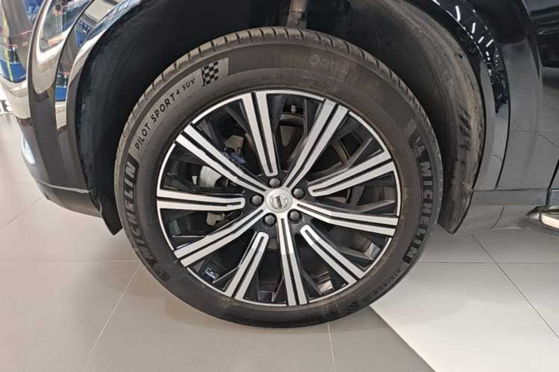Used Volvo XC90 2024 B5 SmartDrive Luxury Edition 7-Seater Exterior 4