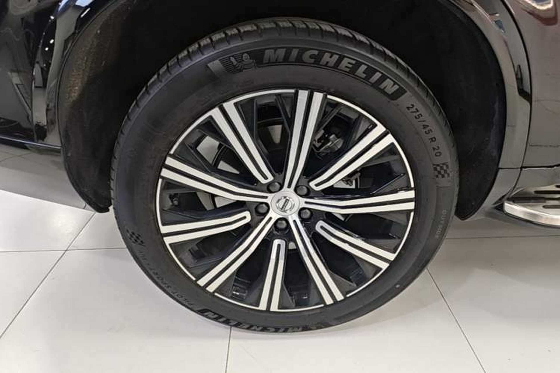 Used Volvo XC90 2024 B5 SmartDrive Luxury Edition 7-Seater Exterior 5