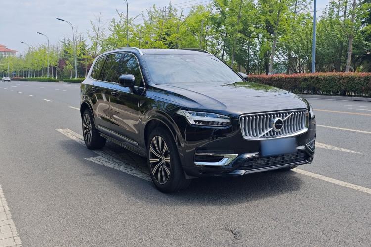 Used Volvo XC90 2024 B5 SmartDrive Luxury Edition 5 Seats Exterior 7