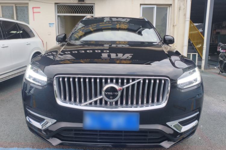 Used Volvo XC90 2024 B6 Zhiya Luxury 7-Seater Front