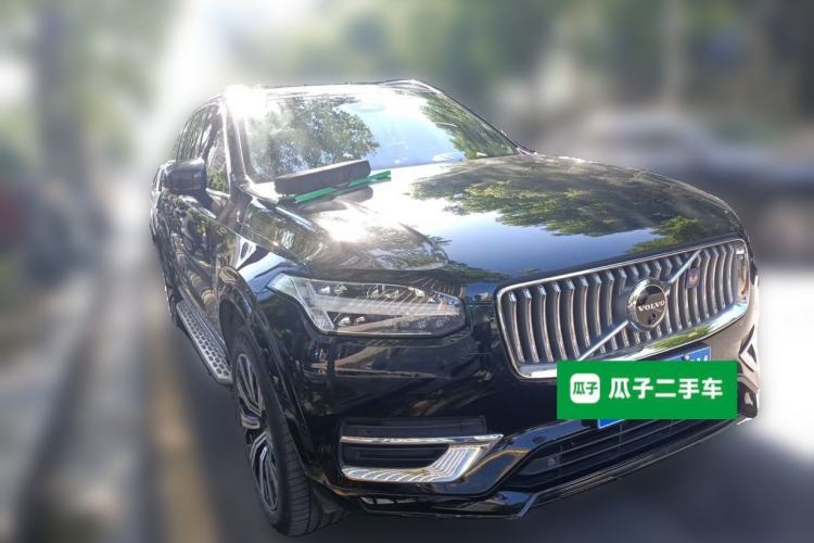 Used Volvo XC90 2024 B6 Zhiya Luxury 7-Seater Front Right 45 Deg