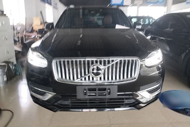 Used Volvo XC90 2024 B5 SmartDrive Luxury Edition 5 Seats Front